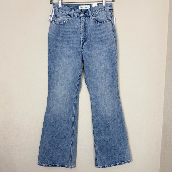 Denim Forum The Marlene 60s High Rise Flare
Jeans Aritzia Size 29 - Picture 4 of 16